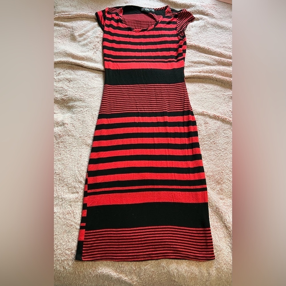 #213 Red and Black stripped dress - Picture 7 of 8